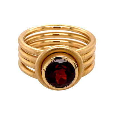 Ring Quadro aus Gelbgold mit Granat