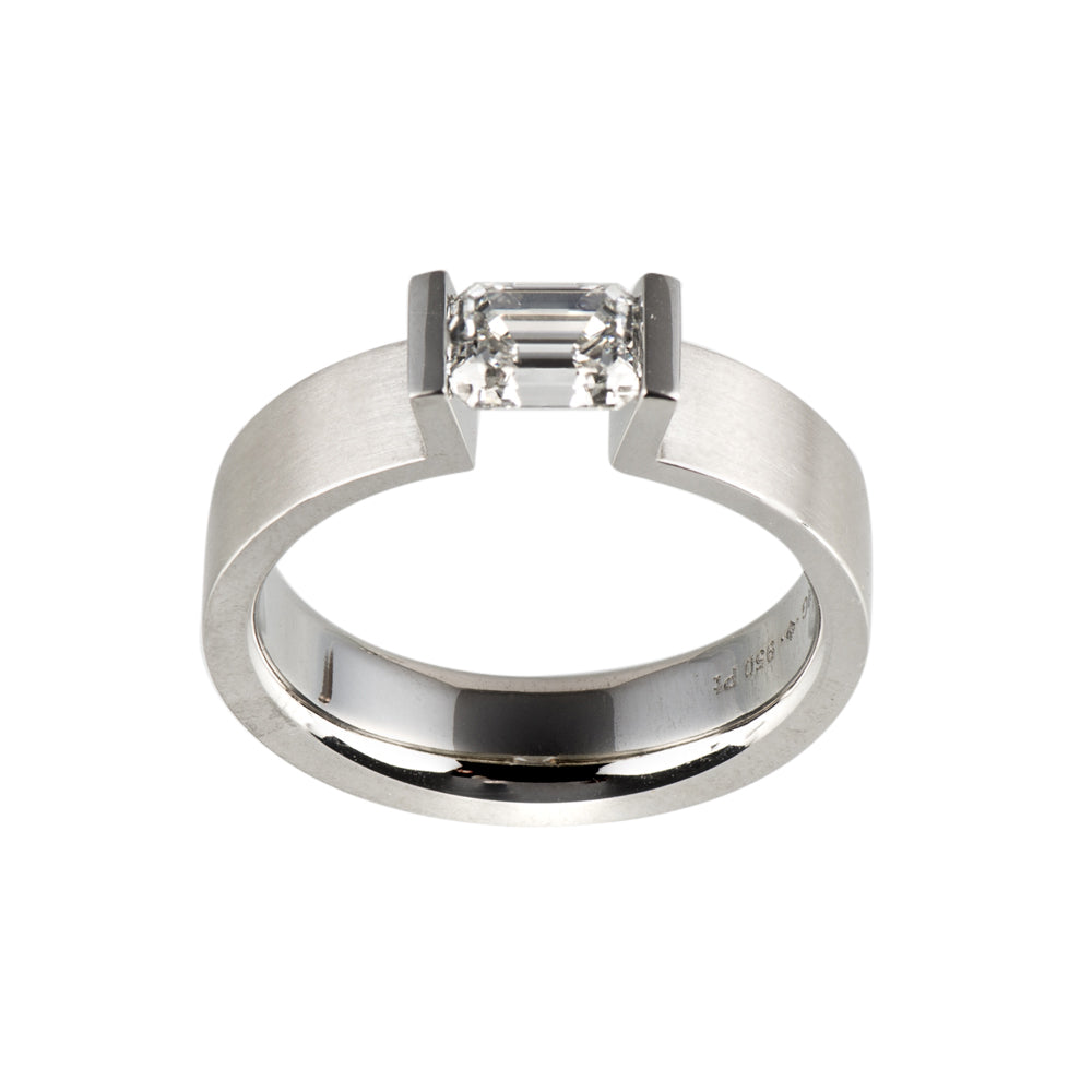 Spannring High End C aus Platin mit Diamant