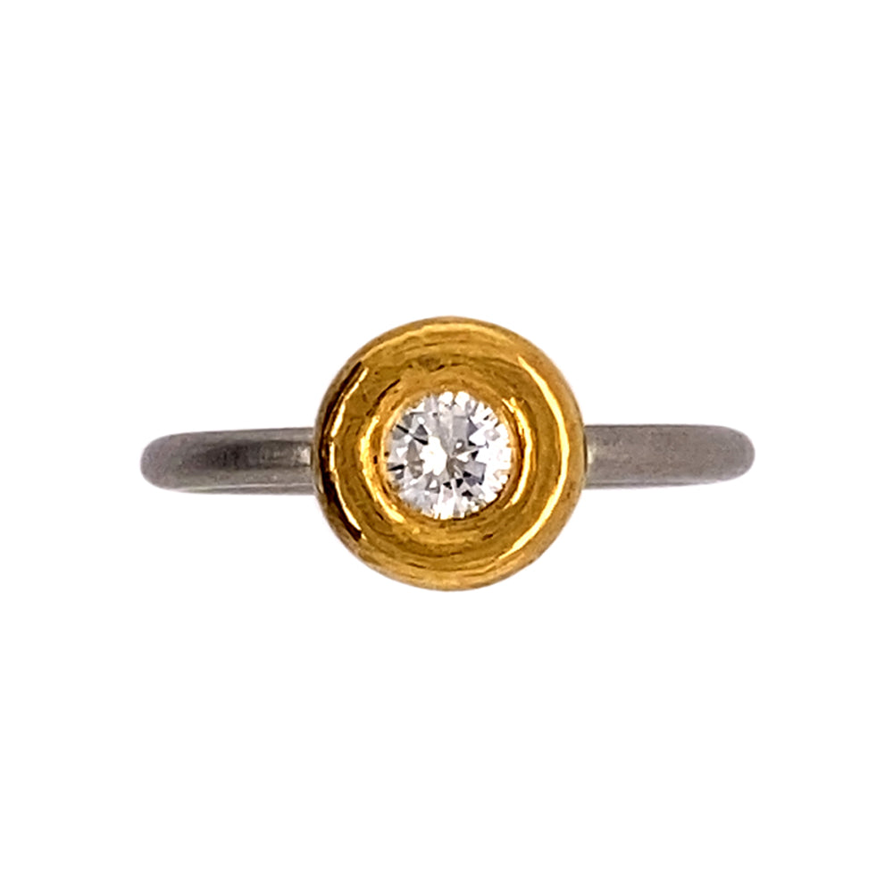 Ring Duett aus Platin und Gold mit Brillant