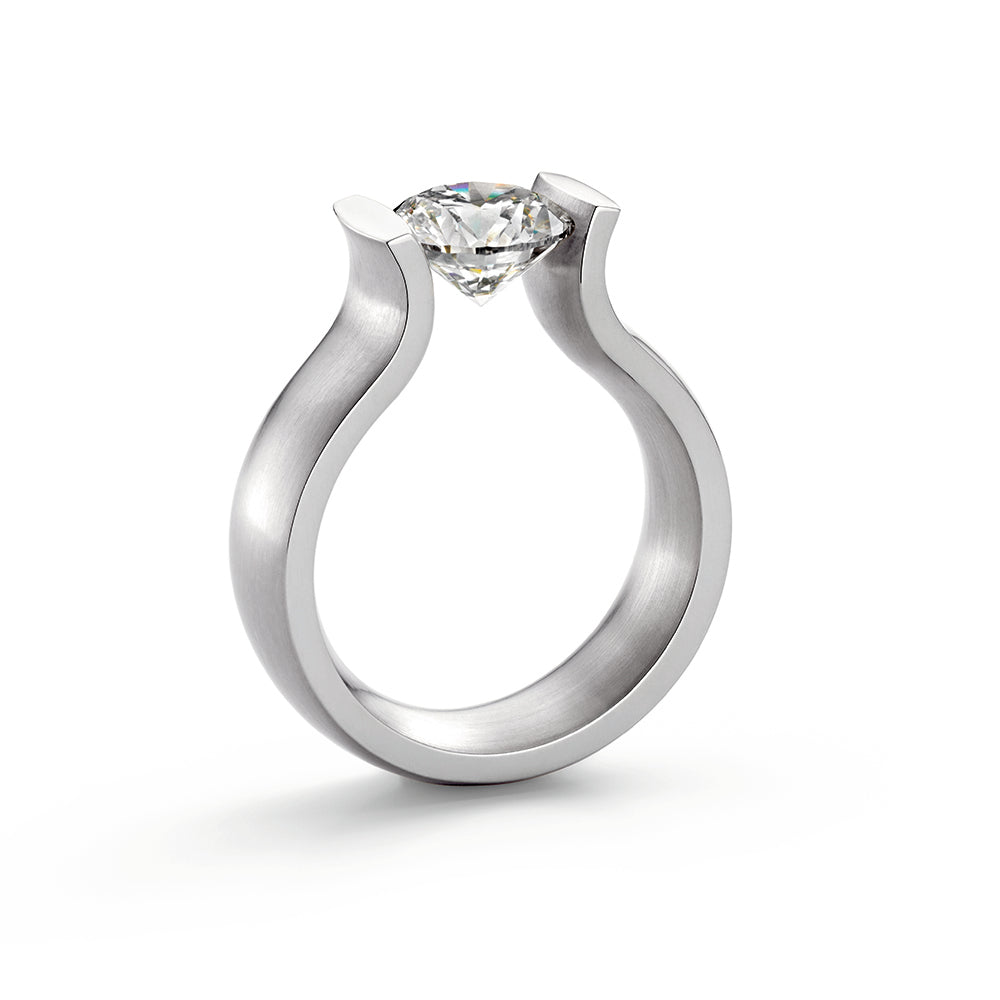 Spannring Lucia aus Graugold mit Diamant