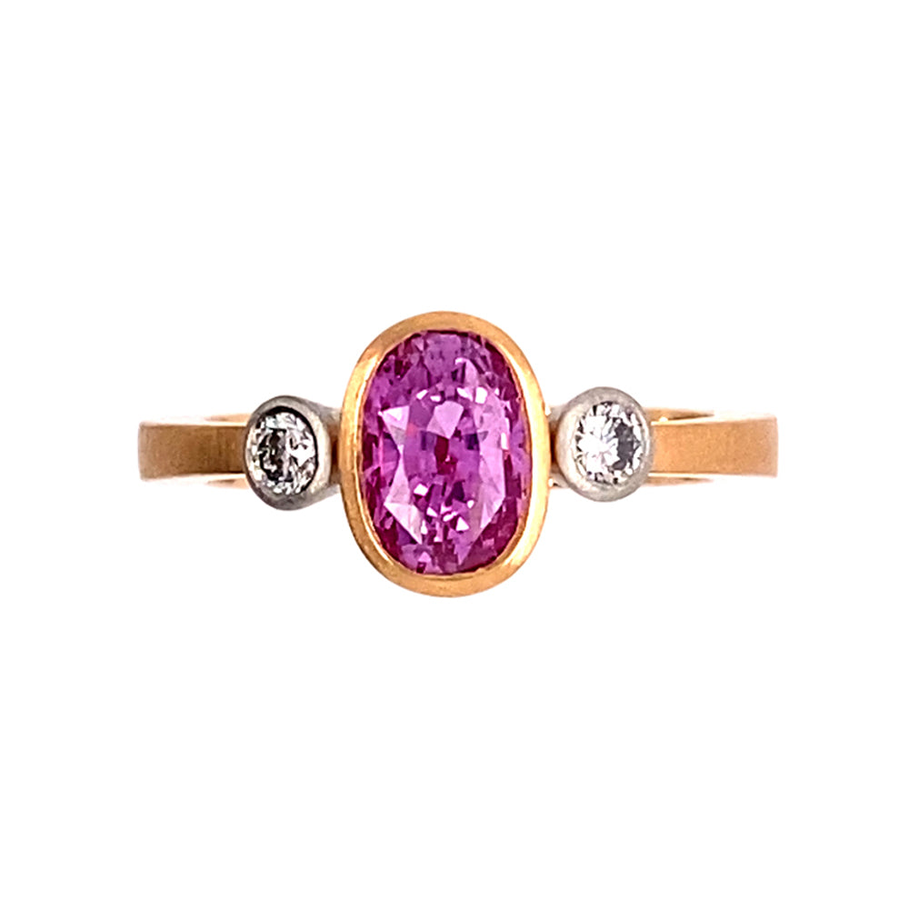 Ring Tres aus Rotgold und Platin mit Saphir und Diamant