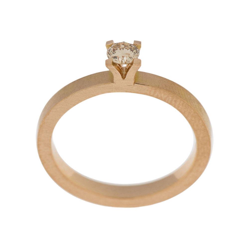 Ring X-Faktor aus Rotgold mit Diamant