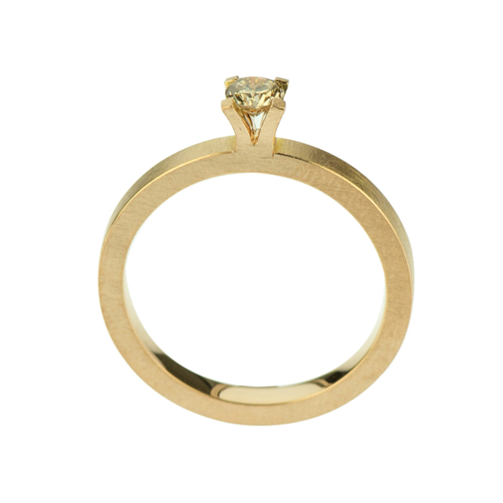 Ring X-Faktor aus Rotgold mit Diamant