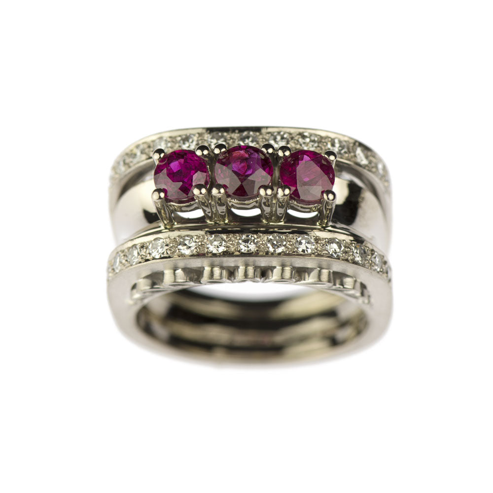 Ring Jerry aus Weißgold mit Diamant und Rubin