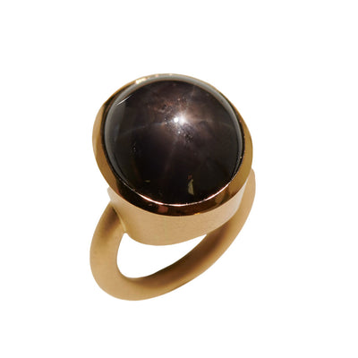 Ring Mikrokosmos aus Roségold mit Sternsaphir