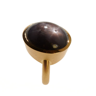 Ring Mikrokosmos aus Roségold mit Sternsaphir